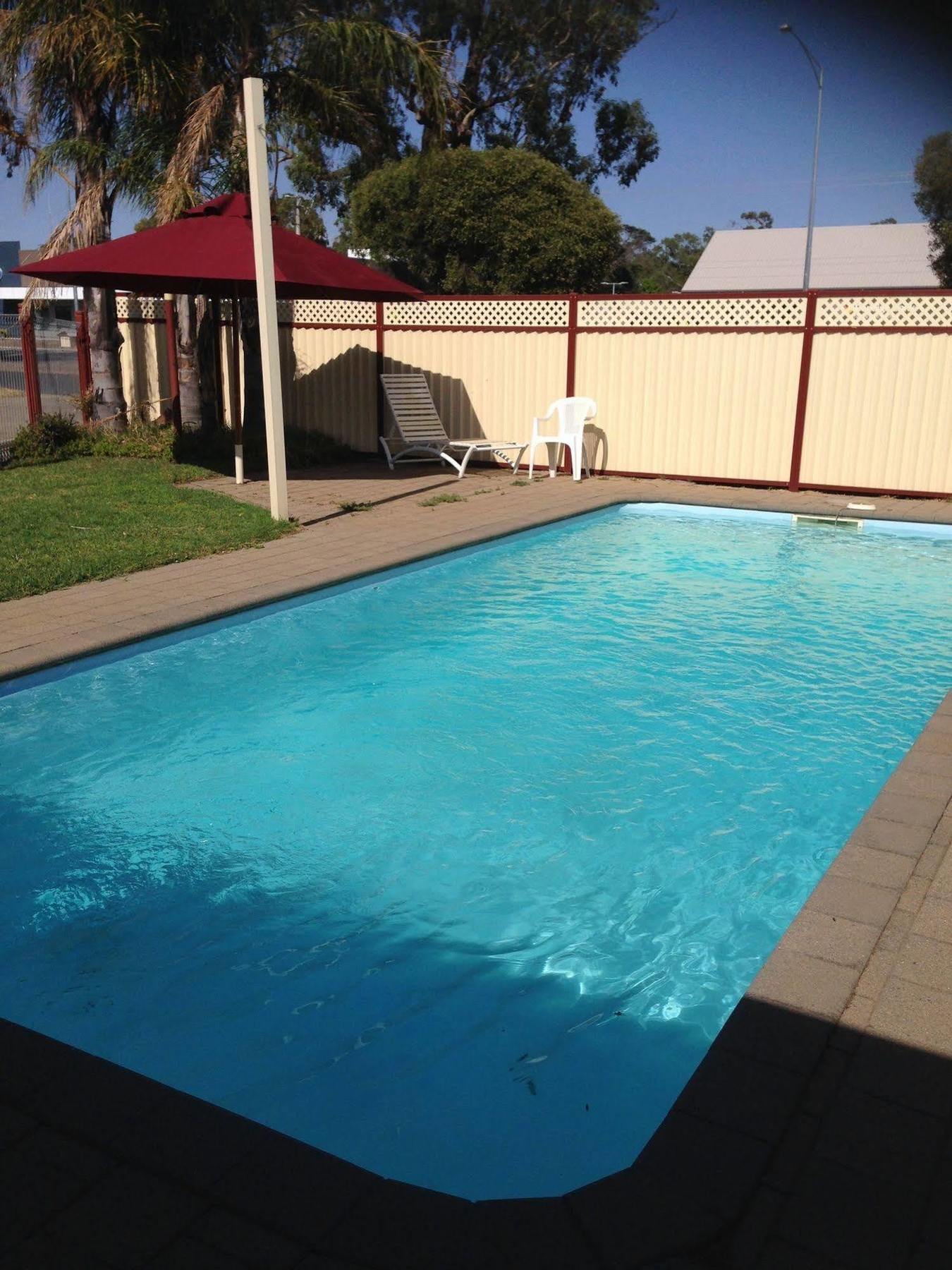 Centre Town Motel Nagambie Exterior foto